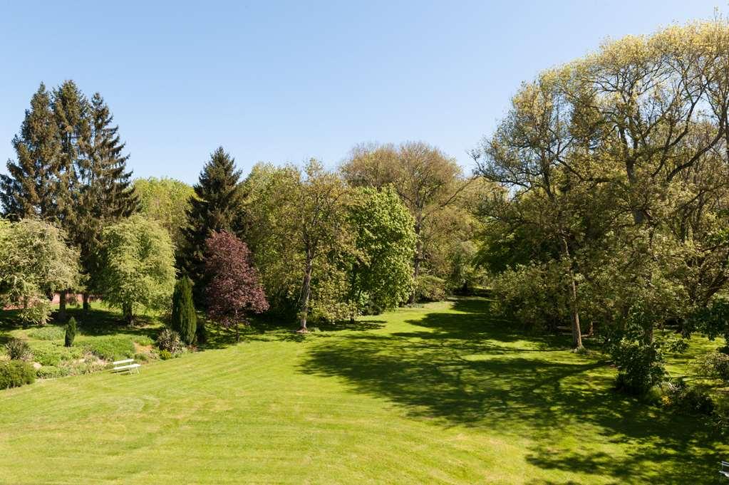 Chateau Du Landel, The Originals Relais Bézancourt Facilities photo